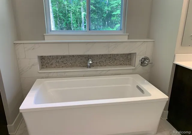5th image of 3714 Kinsley Blvd, Ann Arbor, MI 48105 | MLS# 60994021