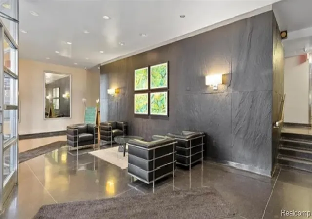 3rd image of 8200 Jefferson Ave #803, Detroit, MI 48214 | MLS# 60974897