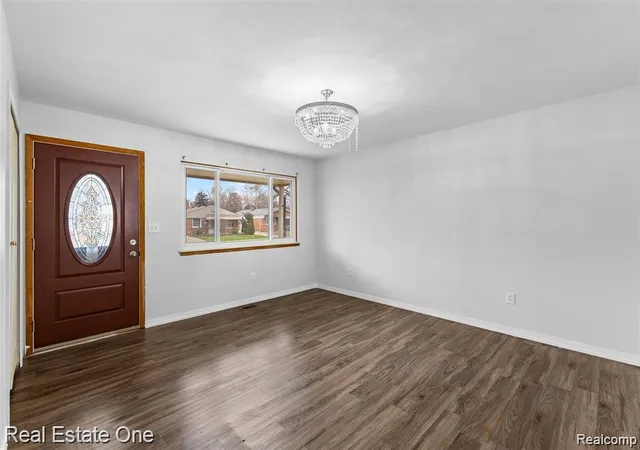 Homes for sale in Dearborn Heights, MI | 8456 Robindale St, Dearborn Heights, MI 48127 | MLS# 61010695
