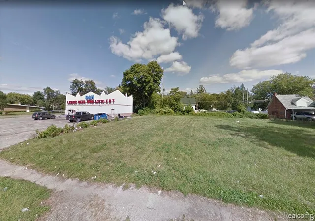 1st image of 2134 Martin Luther King Ave, Flint, MI 48503 | MLS# 60992615