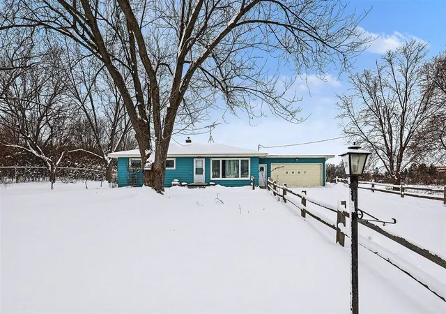 Photo 3 of Single family home for sale at 2967 Knapp St, Grand Rapids, MI 49525 | MLS# 70512646 | Listing updated on 2026-07-21