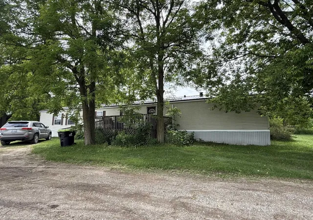 Homes for sale in Alger, MI | 1850 E M 30 Hwy, Alger, MI 48610 | MLS# 50213746