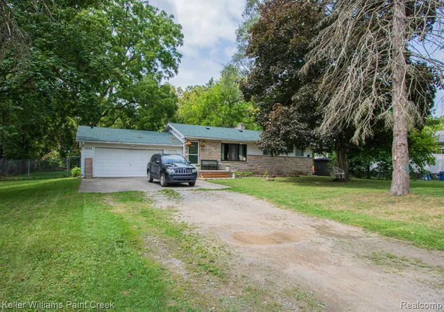 Photo 3 of Single family home for sale at 2334 S Term St, Burton, MI 48519 1033 | MLS# 61025684 | Listing updated on 2026-09-03