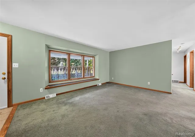 Photo 3 of Sale Pending at 10975 Andersonville Rd, Davisburg, MI 48350 3105 | MLS# 61023787 | Listing updated on 2026-09-02