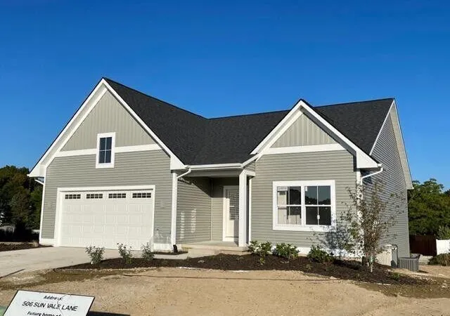 Homes for sale in Grandville, MI | 580 Sun Vale Ln #5, Grandville, MI 49418 | MLS# 70516925