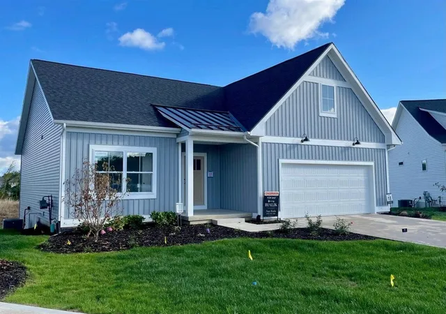 Homes for sale in Grandville, MI | 580 Sun Vale Ln #5, Grandville, MI 49418 | MLS# 70516925