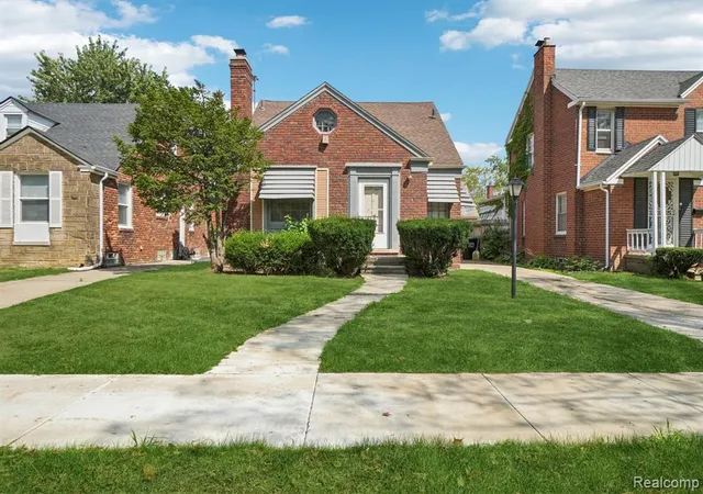 Photo 2 of Sale Pending at 16820 Harlow St, Detroit, MI 48235 3342 | MLS# 61025220 | Listing updated on 2026-09-05