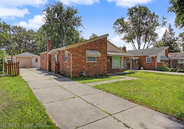 Homes for sale in Dearborn Heights, MI | 4947 Roosevelt Blvd, Dearborn Heights, MI 48125 | MLS# 61010417