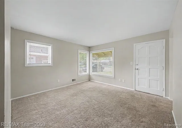 Homes for sale in Dearborn Heights, MI | 4947 Roosevelt Blvd, Dearborn Heights, MI 48125 | MLS# 61010417