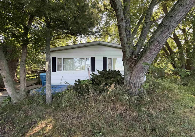 Photo 1 of Single family home for sale at 4310 E Laporte Rd, Freeland, MI 48623 | MLS# 50217625 | Listing updated on 2026-09-16