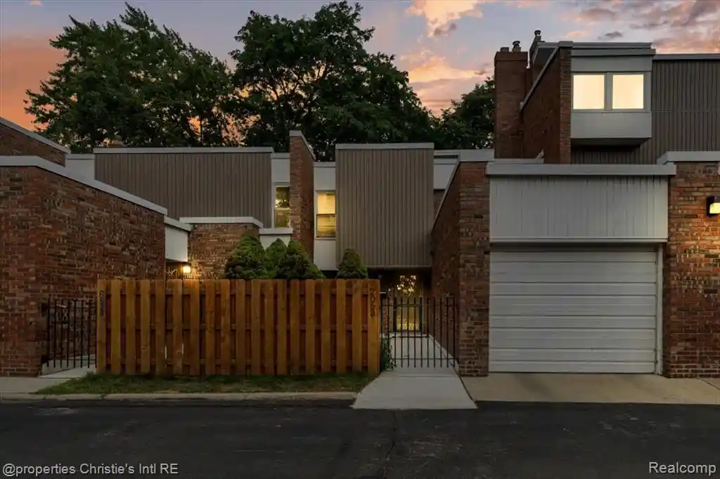 Photo 1 of Condo for sale at 2063 Hyde Park, Detroit, MI 48207 4999 | MLS# 61013940 | Listing updated on 2026-10-21
