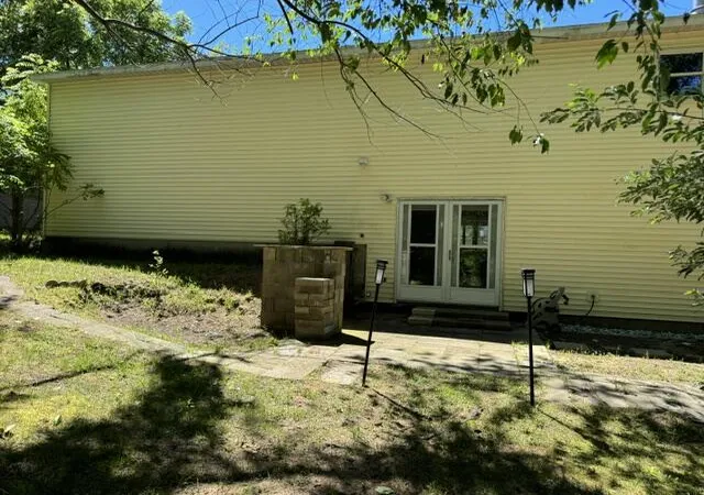 2nd image of 1021 Orchard Ave, South Haven, MI 49090 | MLS# 70540562