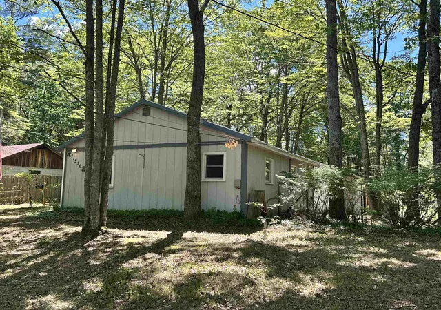Homes for sale in Kalkaska, MI | 11556 Hillcrest Blvd, Kalkaska, MI 49646 | MLS# 80070218