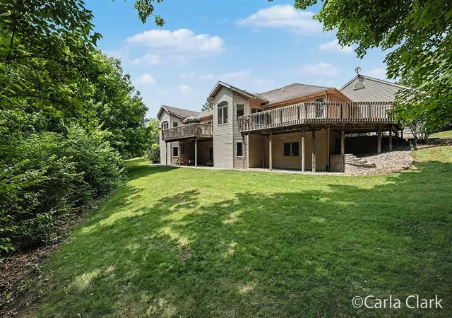 3rd image of 9899 Twelve Point Dr, Rockford, MI 49341 | MLS# 70542055