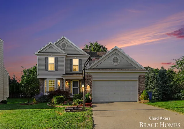 Photo 1 of Single family home for sale at 2022 Friesian Ct, Grand Rapids, MI 49505 | MLS# 70555072 | Listing updated on 2026-09-10