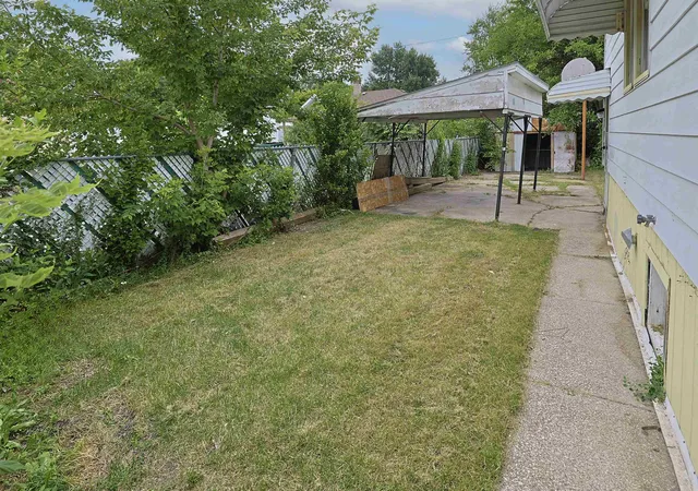 Photo 4 of Single family home for sale at 1711 Columbus Ave, Bay City, MI 48708 | MLS# 50213091 | Listing updated on 2026-09-04