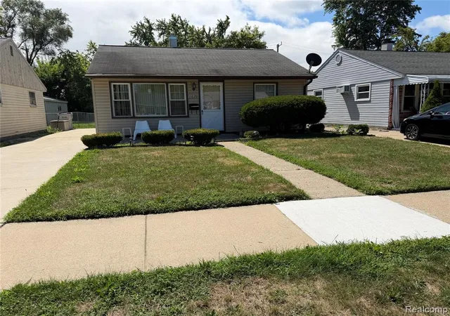 Photo 1 of Single family home for sale at 1620 E Meyers Ave, Hazel Park, MI 48030 | MLS# 61022016 | Listing updated on 2026-08-30