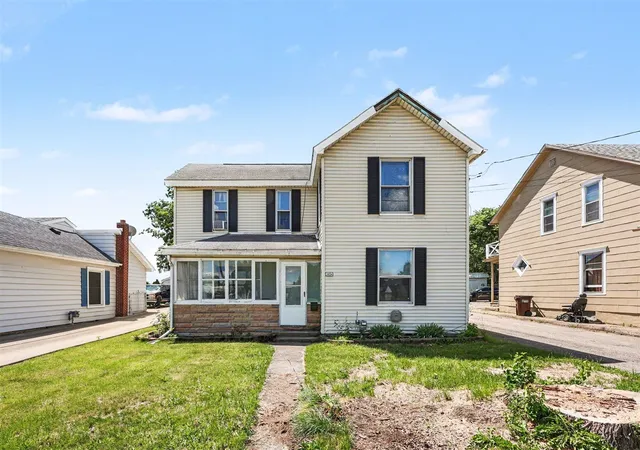 Homes for sale in Jackson, MI | 1024 Cooper St, Jackson, MI 49202 | MLS# 70540618