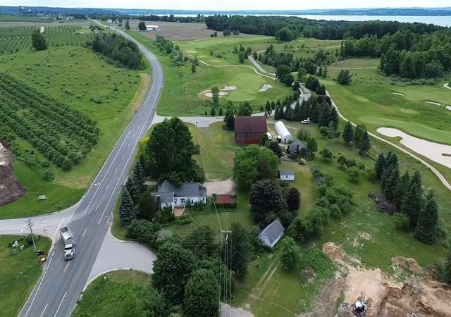 Homes for sale in Williamsburg, MI | 8491 Us 31 N, Williamsburg, MI 49690 | MLS# 80069626