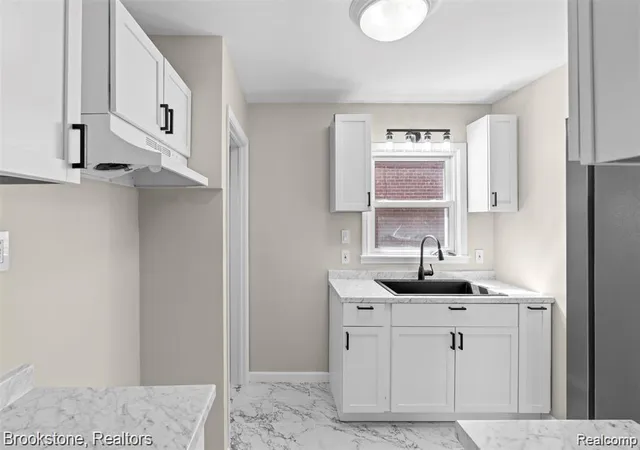 Photo 5 of Single family home for sale at 9956 Arnold St, Redford, MI 48239 | MLS# 61019419 | Listing updated on 2026-08-11