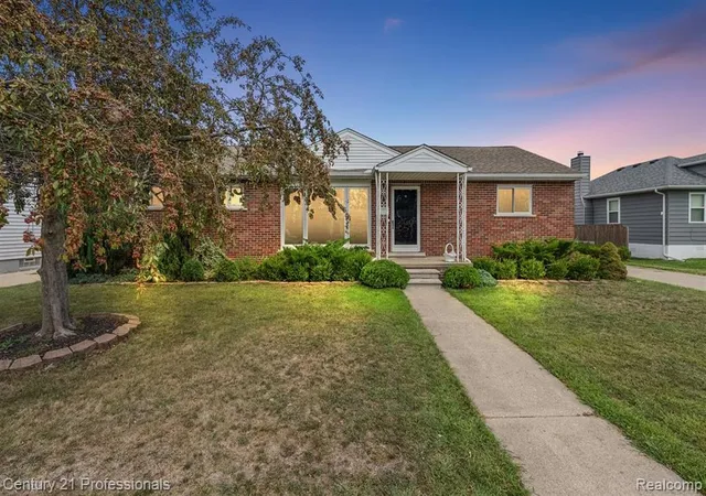 Photo 1 of Sale Pending at 22525 Saint Gertrude St, Saint Clair Shores, MI 48081 2534 | MLS# 61025052 | Listing updated on 2026-10-02