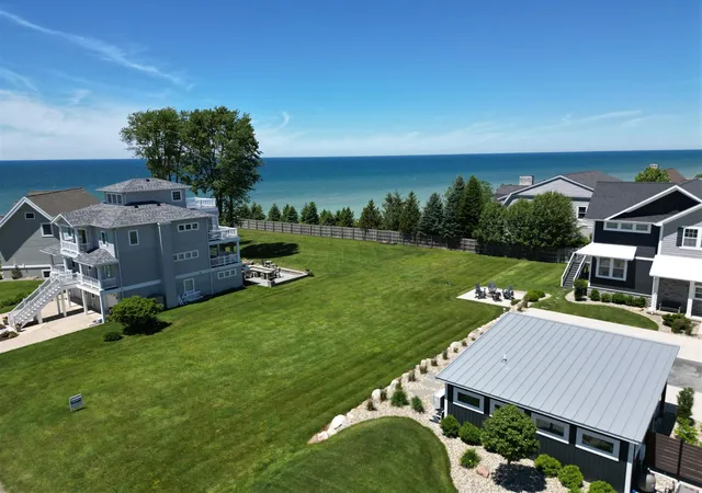 Photo 3 of Land for sale at 7251 Lakeview Ave, South Haven, MI 49090 | MLS# 70527698 | Listing updated on 2026-08-30