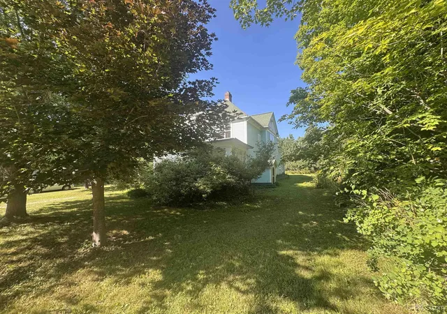 Photo 2 of Single family home for sale at 605 Ridge St, Mass City, MI 49948 | MLS# 50220316 | Listing updated on 2026-09-10