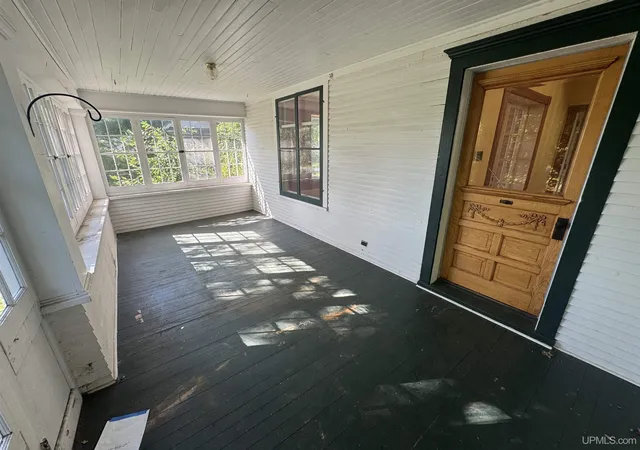 Photo 3 of Single family home for sale at 605 Ridge St, Mass City, MI 49948 | MLS# 50220316 | Listing updated on 2026-09-10
