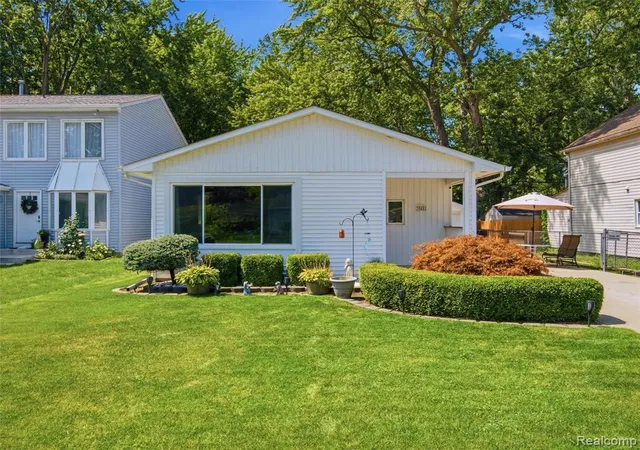 Photo 1 of Single family home for sale at 39681 Detroit St, Harrison Twp, MI 48045 1837 | MLS# 61023814 | Listing updated on 2026-08-26