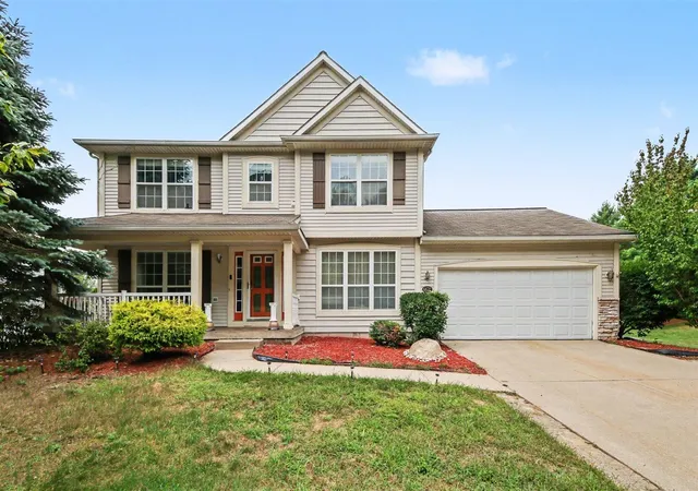 Photo 2 of Single family home for sale at 6627 Winter Creek Rd, Norton Shores, MI 49444 | MLS# 70554548 | Listing updated on 2026-08-25