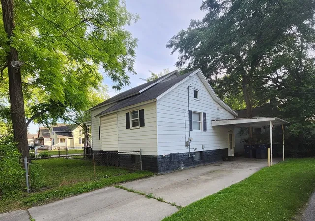 Homes for sale in Bay City, MI | 807 E North Union St, Bay City, MI 48706 | MLS# 80069760