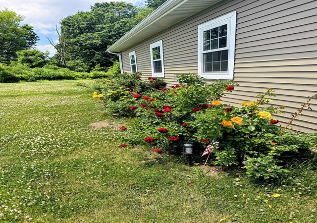 3rd image of 2578 White Pne, Mount Pleasant, MI 48858 | MLS# 80065251
