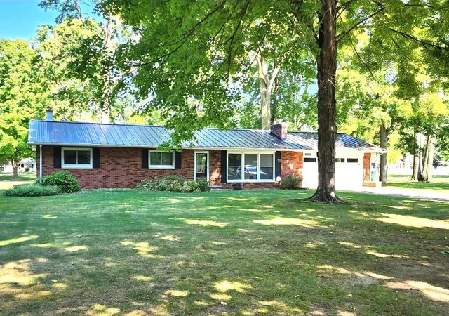 Homes for sale in Centreville, MI | 340 W Railroad St, Centreville, MI 49032 | MLS# 70523230