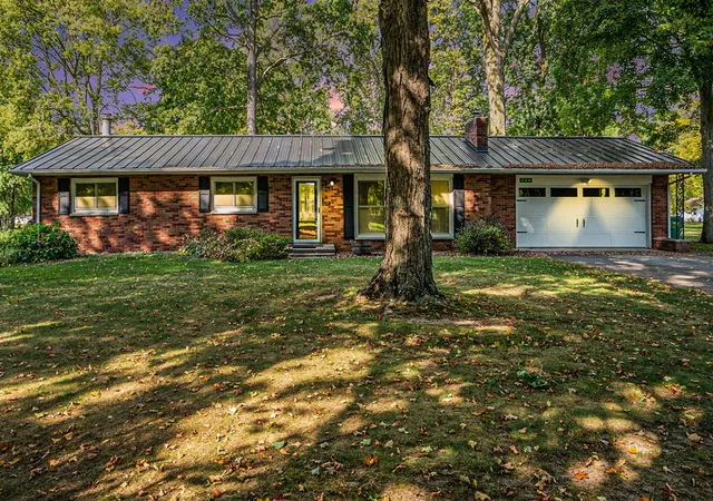 Homes for sale in Centreville, MI | 340 W Railroad St, Centreville, MI 49032 | MLS# 70523230
