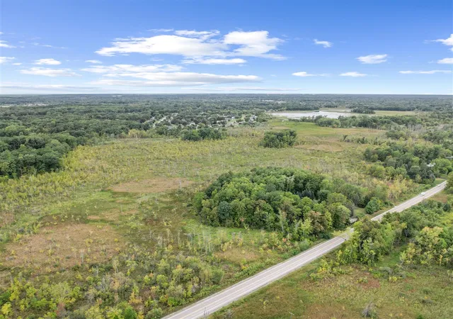 4th image of 21193 N Dixboro Rd, South Lyon, MI 48178 | MLS# 70511972