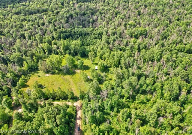 1st image of 622 Moonlight Dr, Midland, MI 48640 | MLS# 61005777