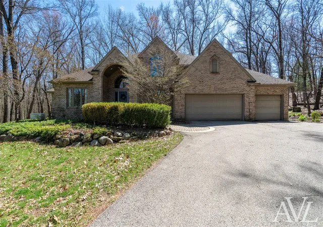 Homes for sale in Belmont, MI | 6250 Cannon Highlands Dr, Belmont, MI 49306 | MLS# 70535021