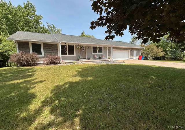 Homes for sale in Marquette, MI | 2244 Werner St, Marquette, MI 49855 | MLS# 50213123