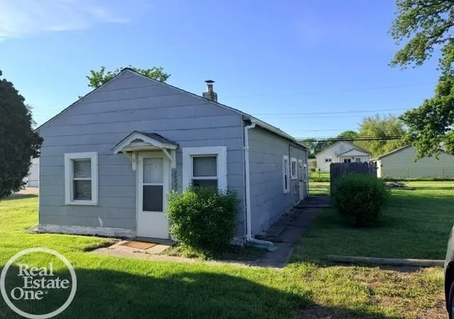 Photo 1 of Sale Pending at 20735 Webster St, Clinton Township, MI 48035 | MLS# 50216415 | Listing updated on 2026-08-23