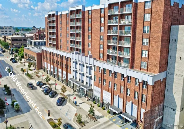 Photo 2 of Condominium at 411 S Old Woodward Ave #1022, Birmingham, MI 48009 | MLS# 60934435 |  | Sold on 2025-11-20