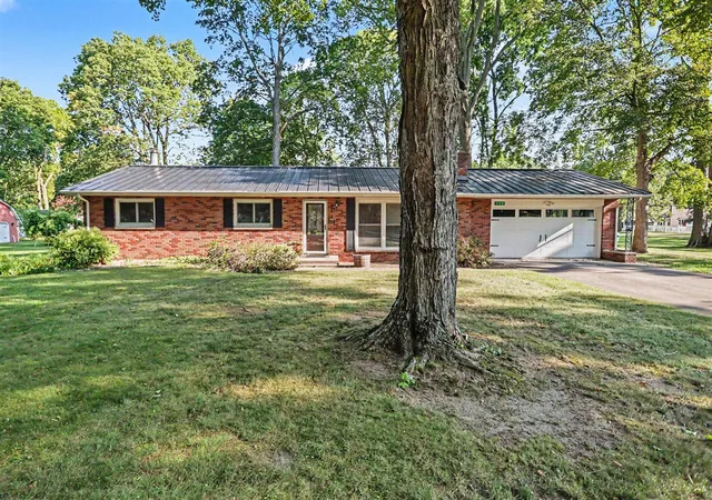 Photo 1 of Single family home for sale at 340 W Railroad St, Centreville, MI 49032 | MLS# 70554860 | Listing updated on 2026-09-24