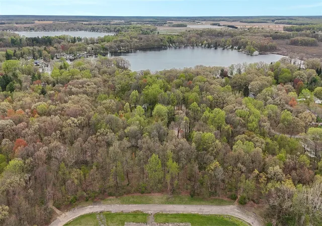 Homes for sale in Dowagiac, MI | 4 Forest Rd, Dowagiac, MI 49047 | MLS# 70448733