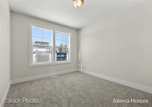 Photo 2 of Condo for sale at 325 Round Hl Rd, Kalamazoo, MI 49009 | MLS# 70535377 | Listing updated on 2026-09-11
