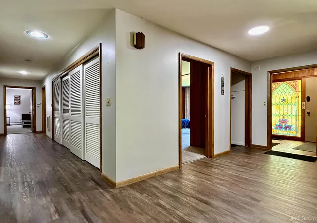 Photo 3 of Single family home for sale at 46581 Us Hwy 41, Houghton, MI 49931 | MLS# 50215863 | Listing updated on 2026-07-23