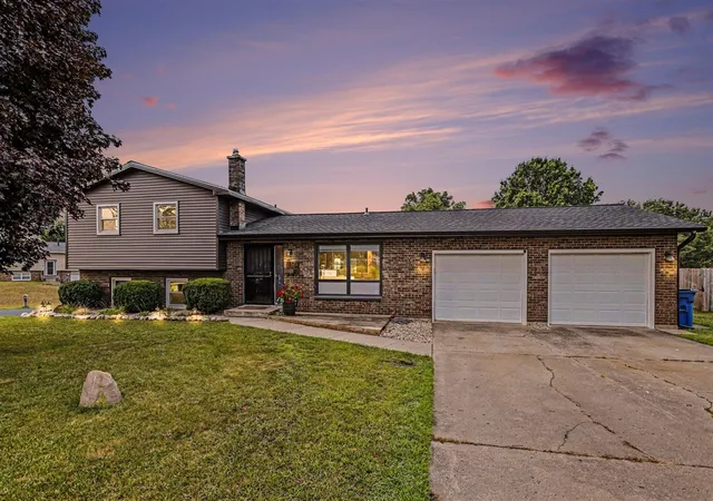 1st image of 164 Humphrey Dr, Battle Creek, MI 49014 | MLS# 70551609