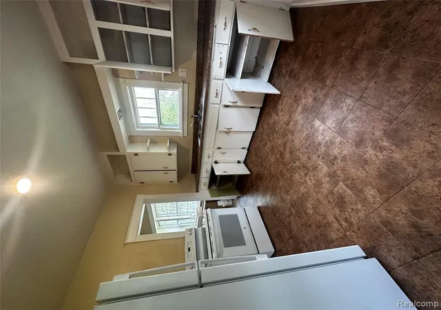 5th image of 1818 N Woodbridge St, Saginaw, MI 48602 | MLS# 60922536