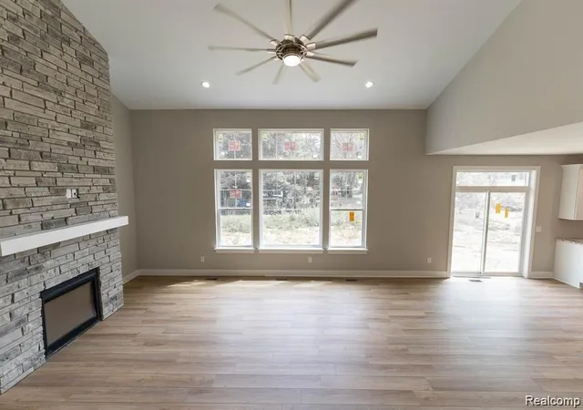 2nd image of 02 Textile, Saline, MI 48176 | MLS# 60275161