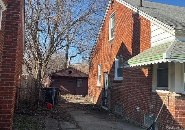 Homes for sale in Detroit, MI | 18471 E Stahelin Ave, Detroit, MI 48219 | MLS# 60298248