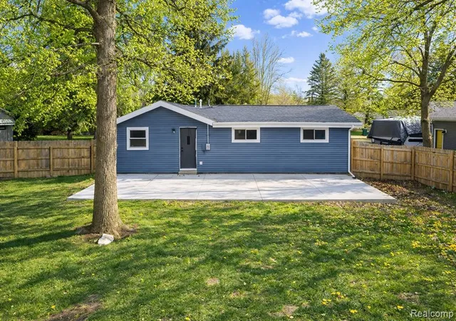 2nd image of 203 Chaney St, Van Buren Township, MI 48111 | MLS# 61009719