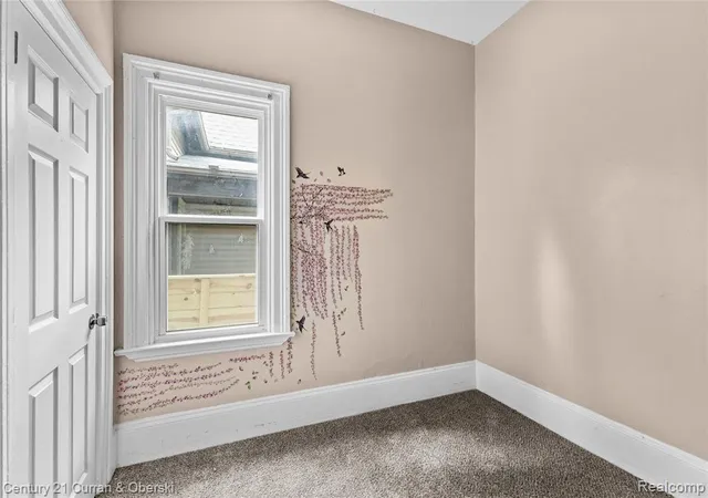 5th image of 1023 Dragoon St, Detroit, MI 48209 2354 | MLS# 61010632
